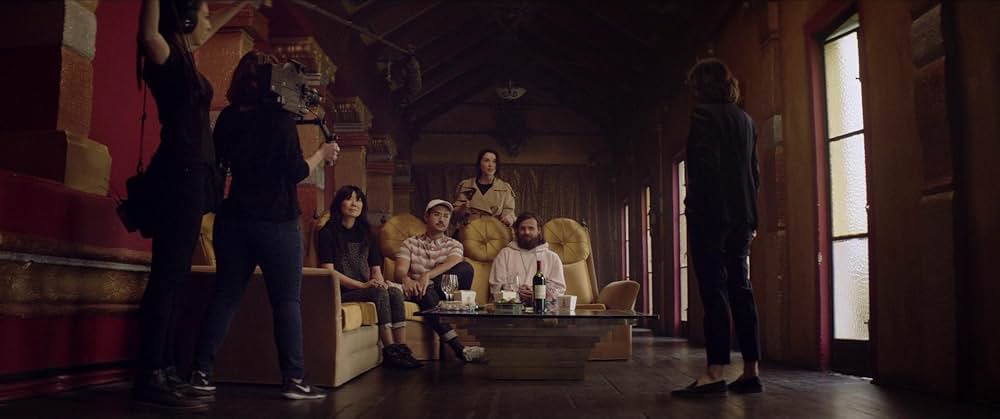 The Nowhere Inn（原題）の画像