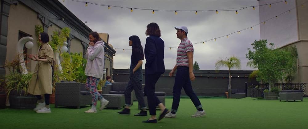 The Nowhere Inn（原題）の画像