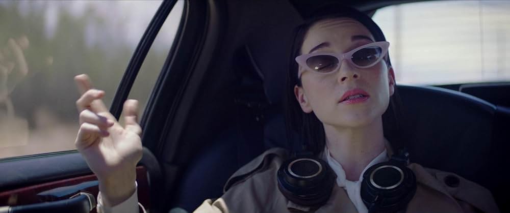 The Nowhere Inn（原題）の画像