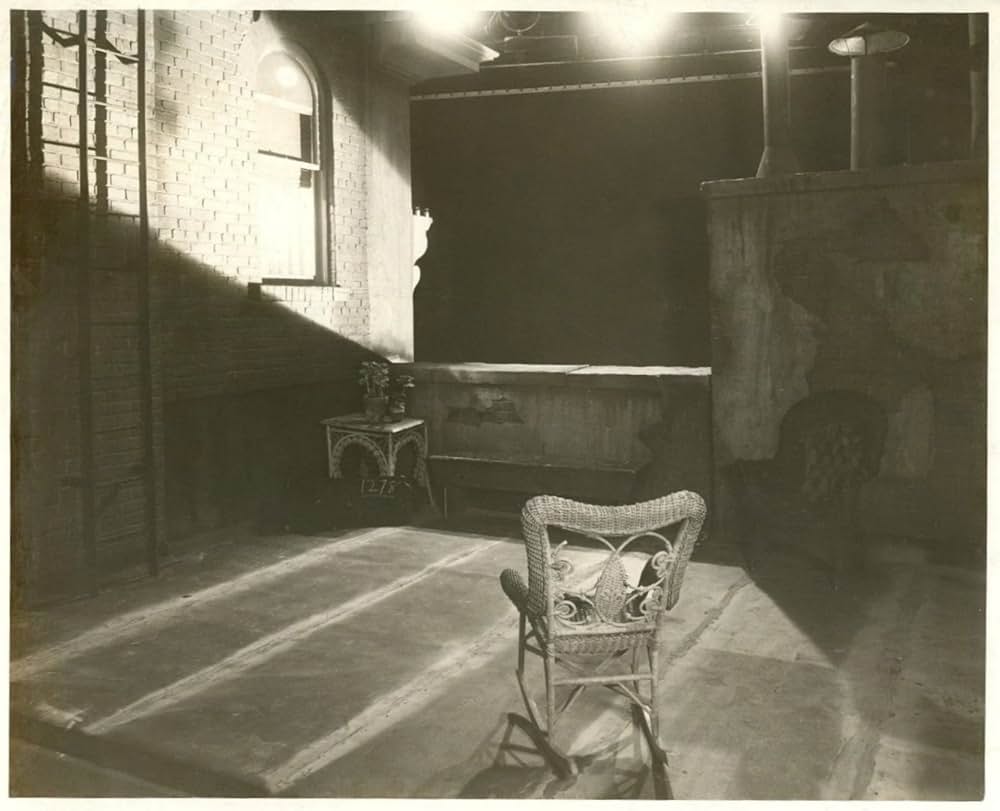 復讐のゴリラ男の画像