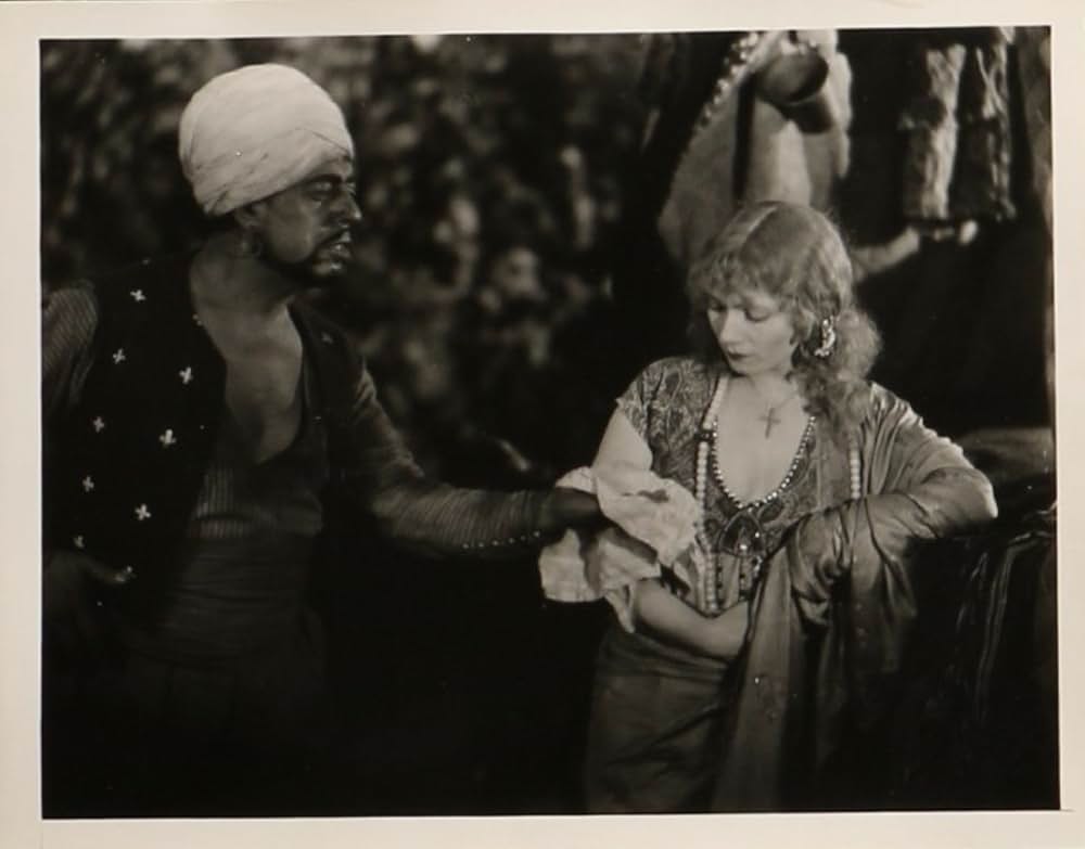 悪魔の踊子の画像