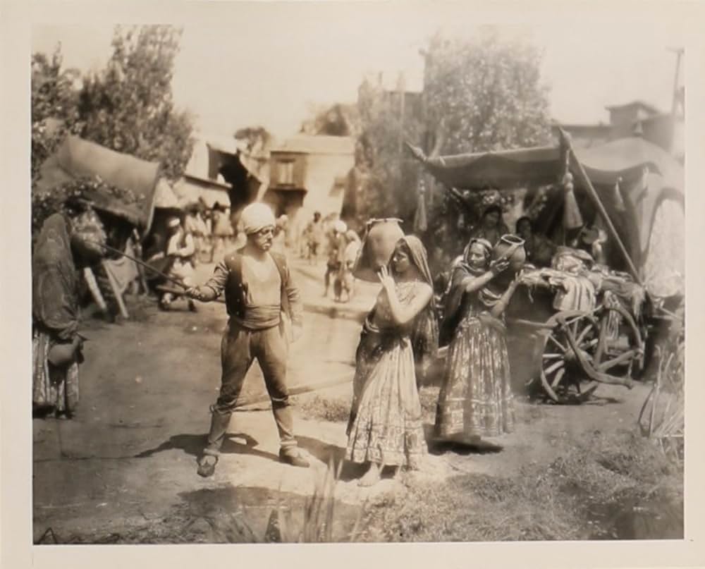 悪魔の踊子の画像