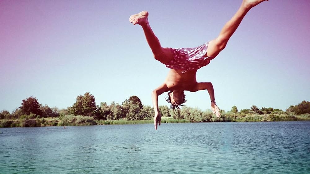 Gasoline Rainbow（原題）の画像