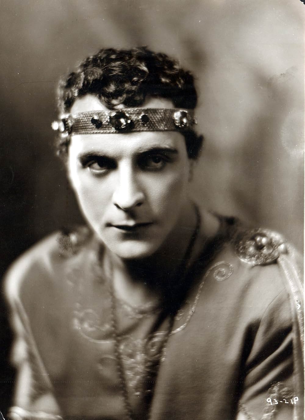 トロイ情史の画像