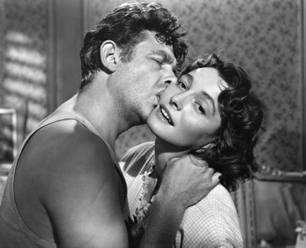 「群衆の中の一つの顔」の画像