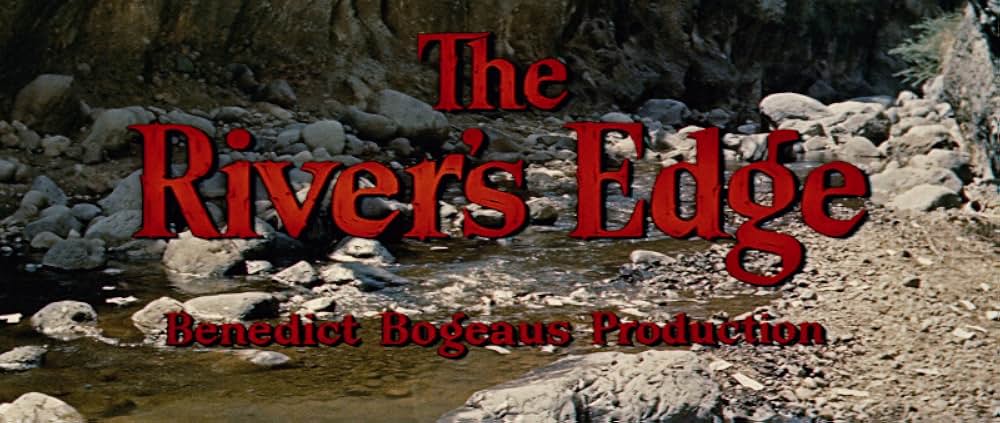 断崖の河の画像