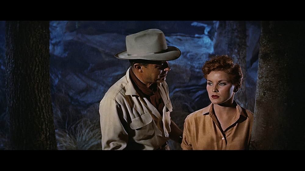 断崖の河の画像