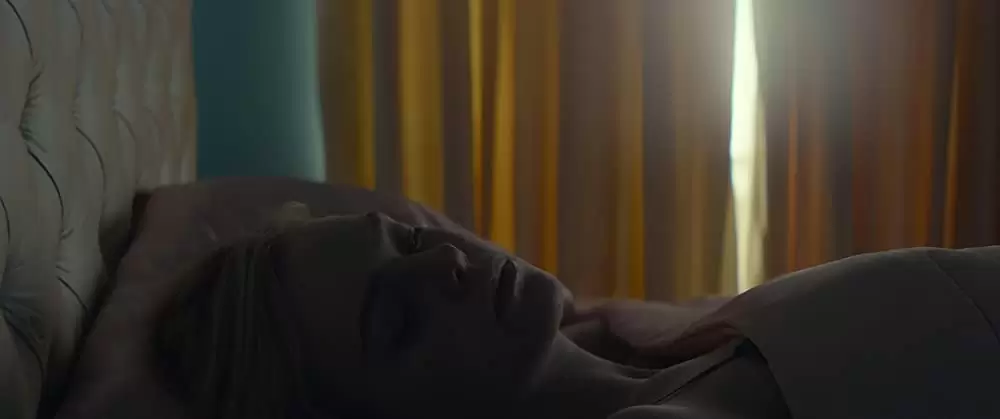 ネオン・デーモンの画像