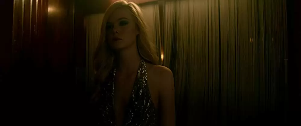 ネオン・デーモンの画像