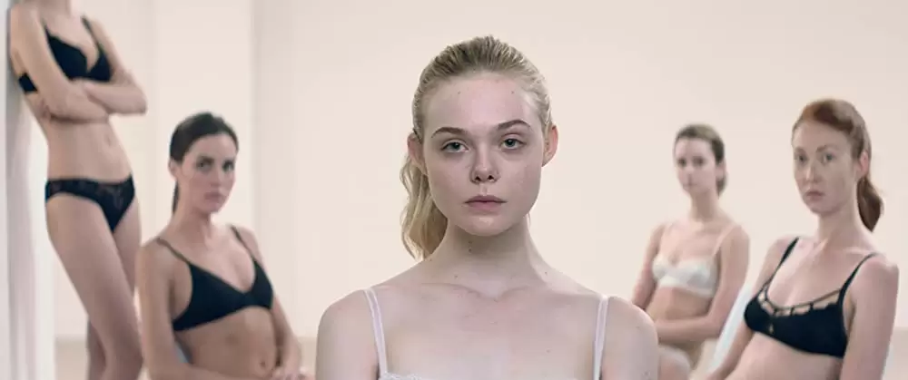 ネオン・デーモンの画像