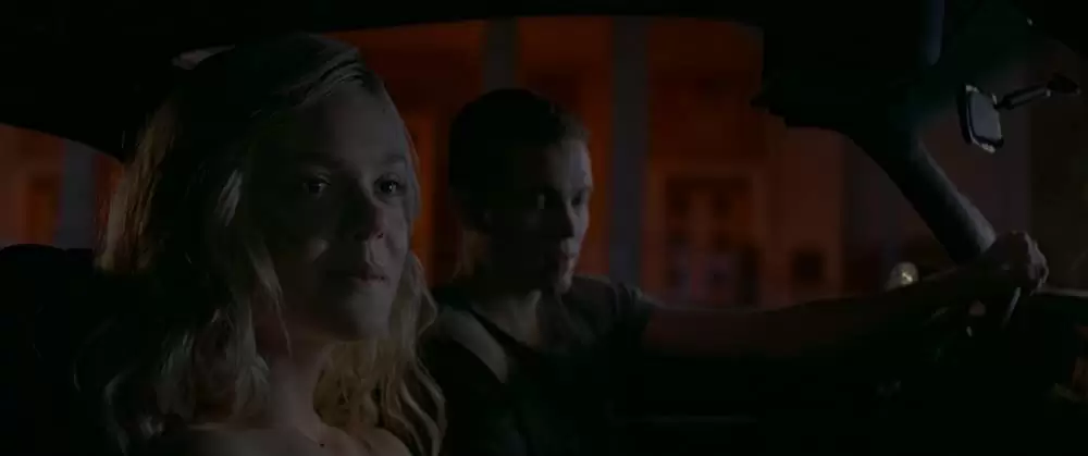 ネオン・デーモンの画像