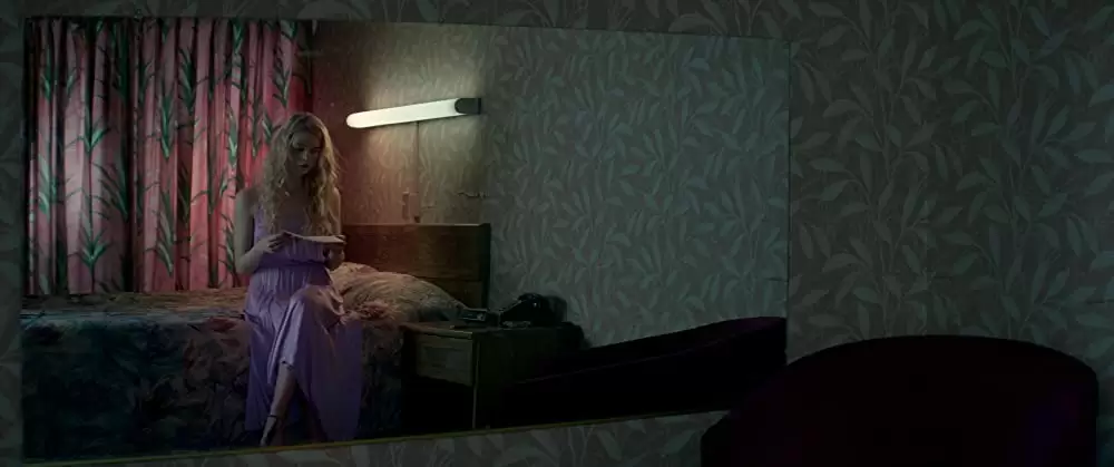 ネオン・デーモンの画像