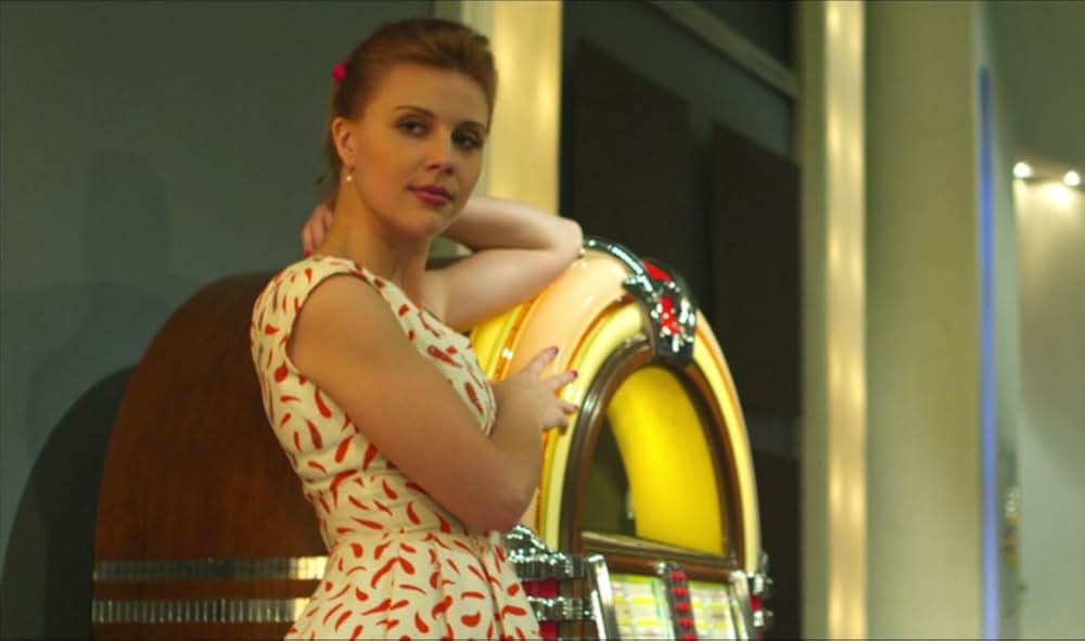 ミューズ 造られた理想の彼女の写真