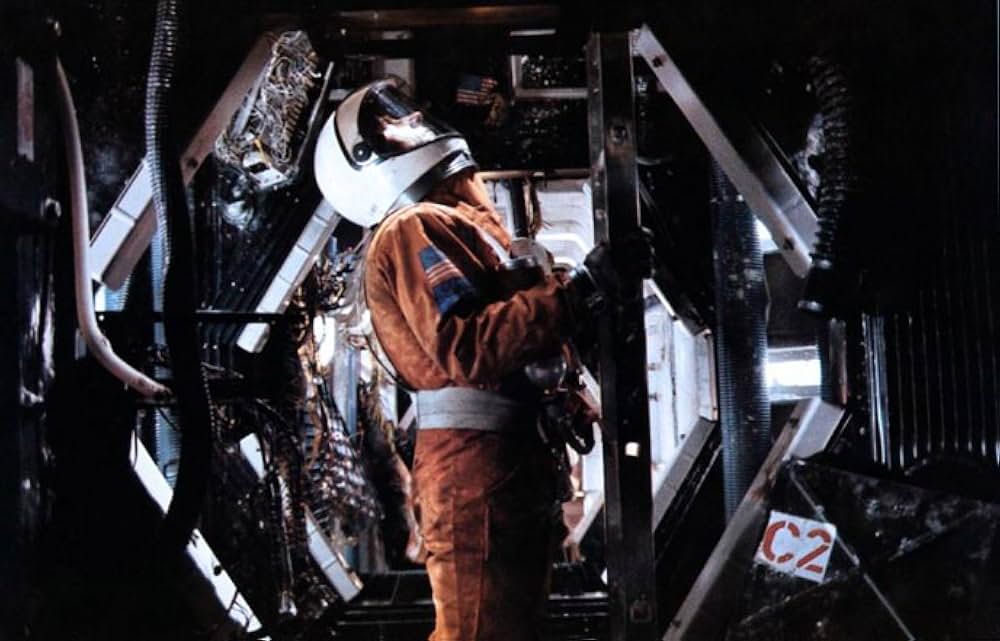 スペースノアの画像