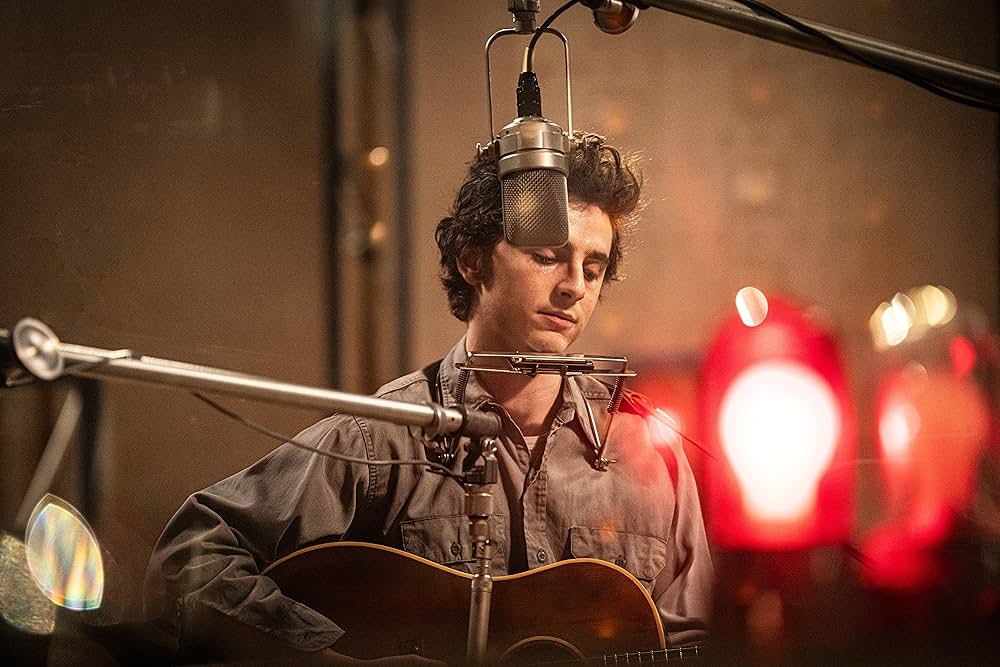 名もなき者／A COMPLETE UNKNOWNの画像