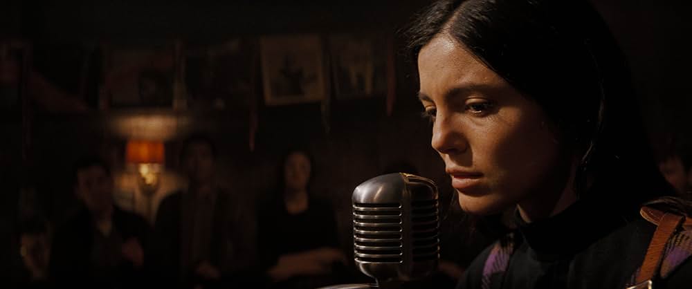 名もなき者／A COMPLETE UNKNOWNの画像