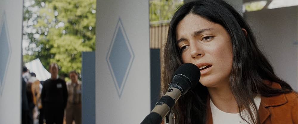 名もなき者／A COMPLETE UNKNOWNの画像