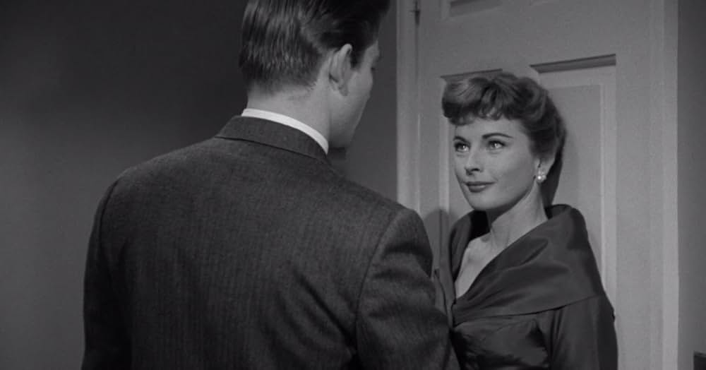 吸血ヒル女の画像