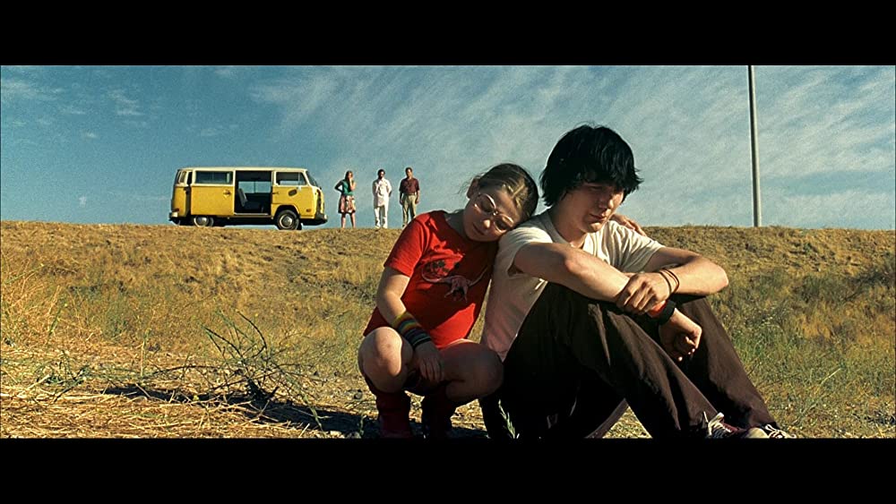 「リトル・ミス・サンシャイン」トニ・コレット & グレッグ・キニア & スティーブ・カレル & ポール・ダノ & アビゲイル・ブレスリンの画像