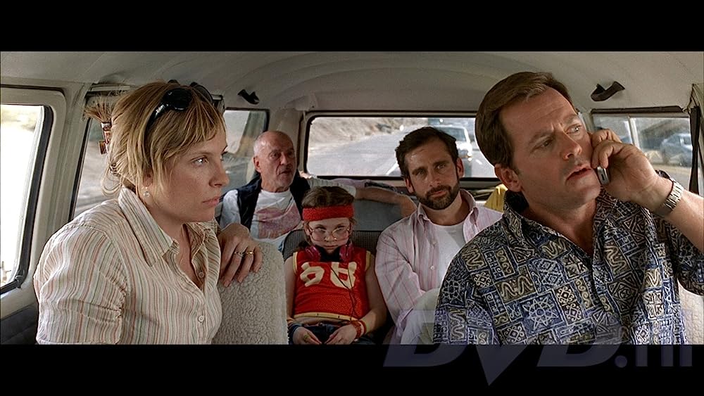 「リトル・ミス・サンシャイン」アラン・アーキン & トニ・コレット & グレッグ・キニア & スティーブ・カレル & アビゲイル・ブレスリンの画像