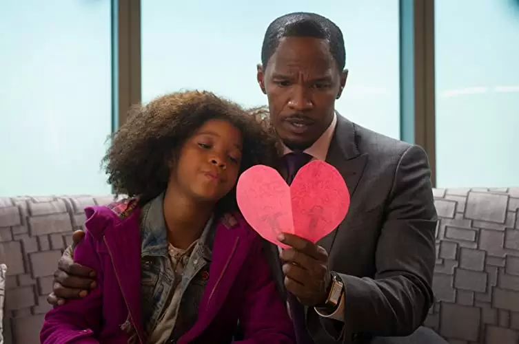 「ANNIE／アニー」ジェイミー・フォックス & クワベンジャネ・ウォレスの画像