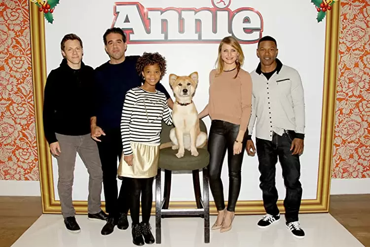 「ANNIE／アニー」キャメロン・ディアス & ジェイミー・フォックス & ボビー・カナベイル & クワベンジャネ・ウォレスの画像