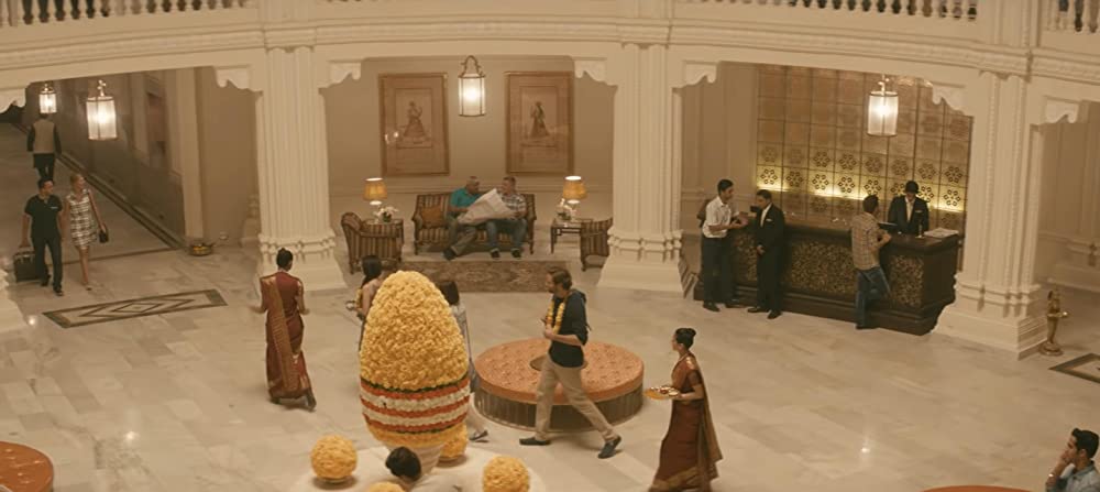 「ホテル・ムンバイ」ナザニン・ボニアディ & アーミー・ハマーの画像