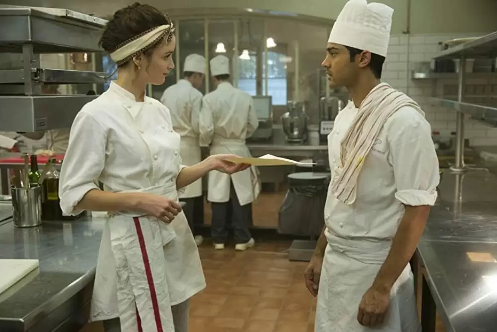 「マダム・マロリーと魔法のスパイス」マニシュ・ダヤル & シャルロット・ルボンの画像