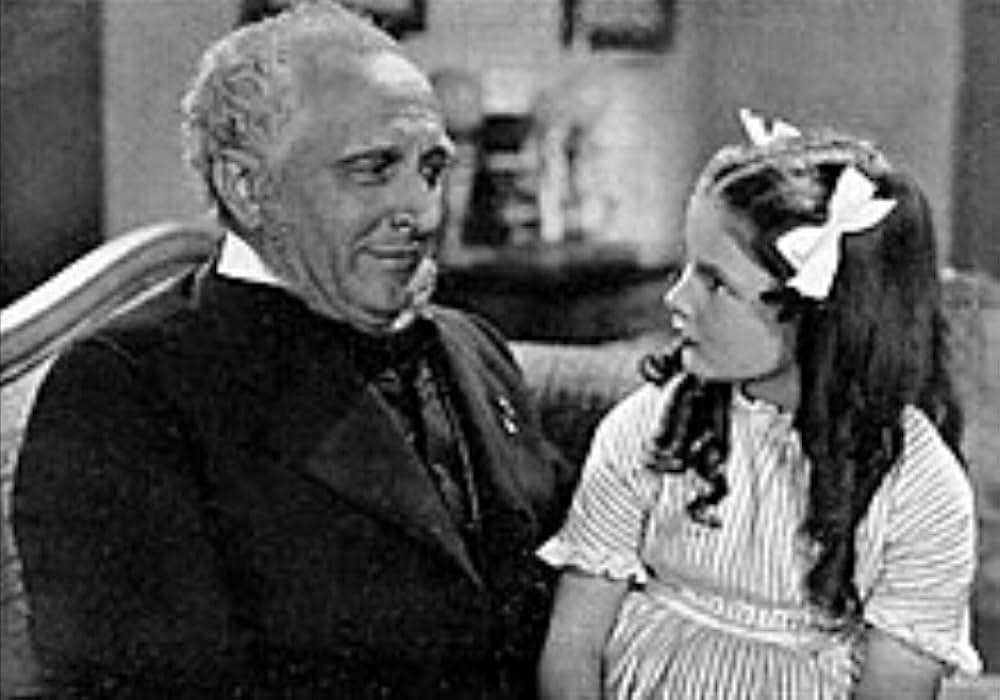 小さな古風な世界の画像