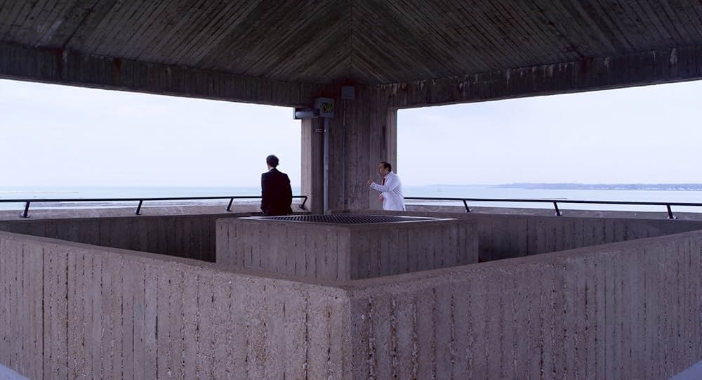 プレシェント 予知能力者の画像