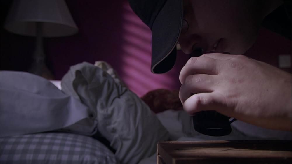 覗かれる女の画像