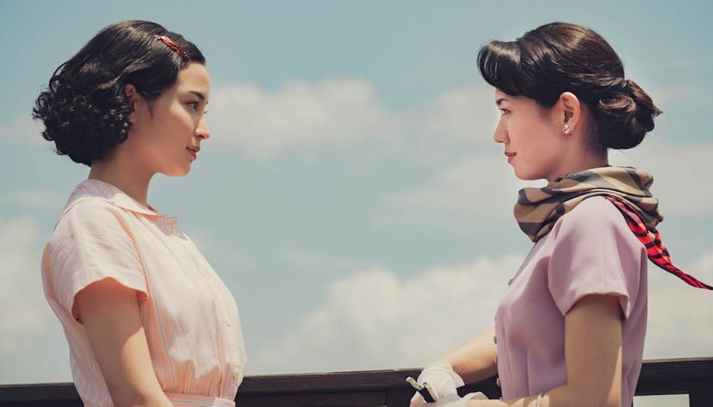 遠い山なみの光の画像