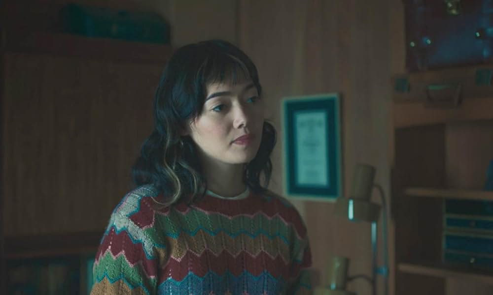 遠い山なみの光の画像