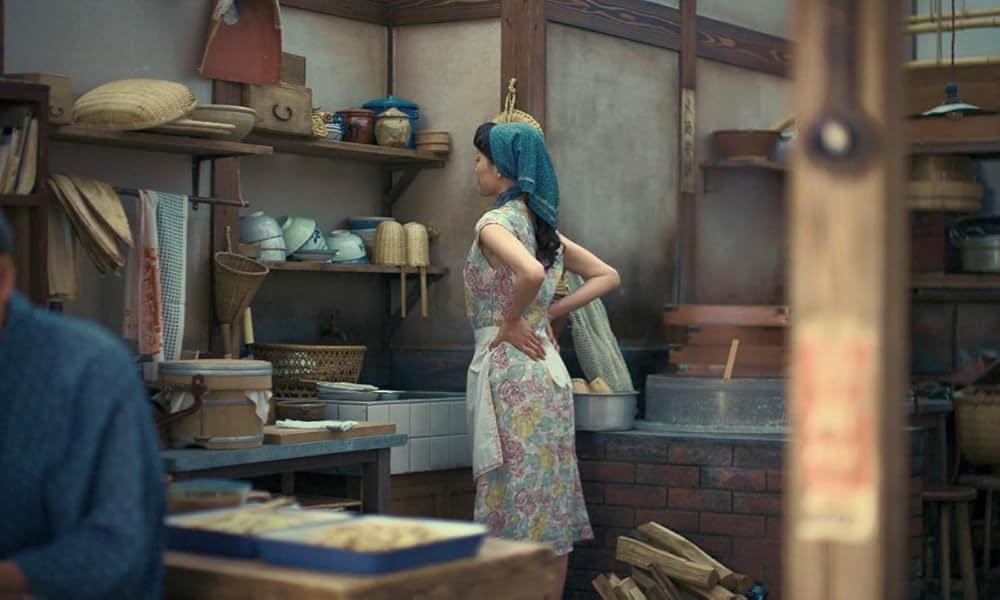 遠い山なみの光の画像