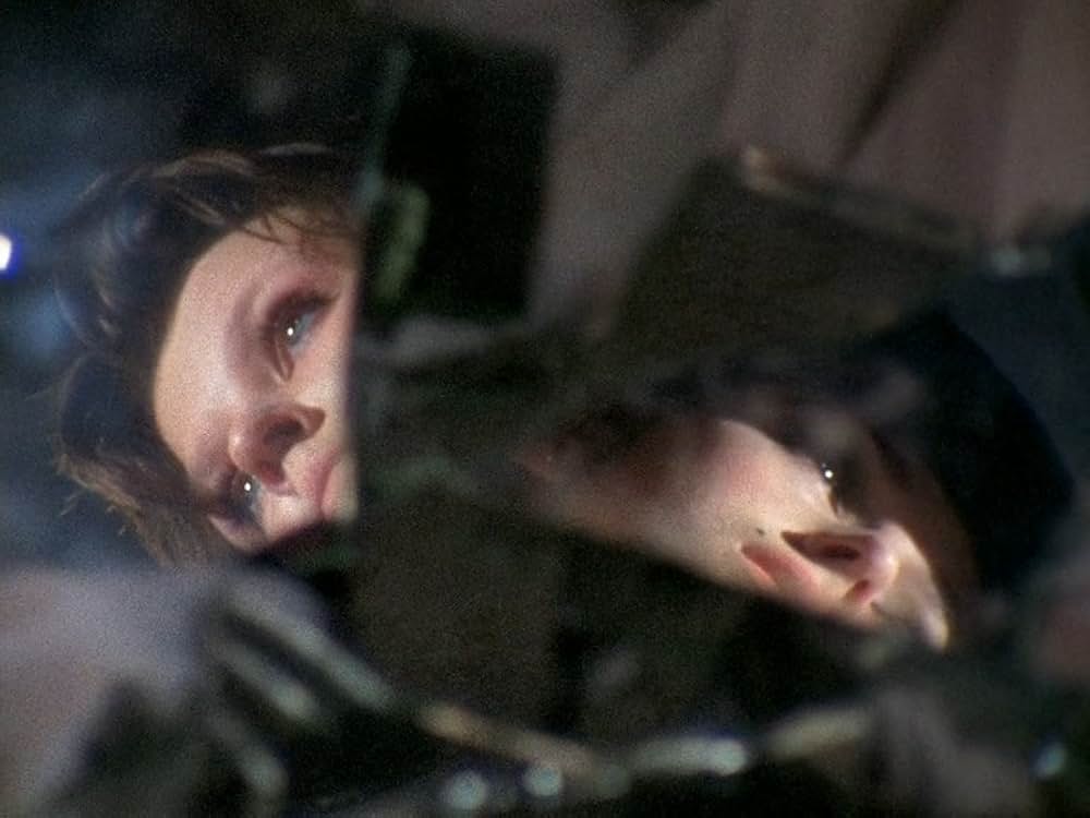 The Other Side of the Underneath（原題）の画像