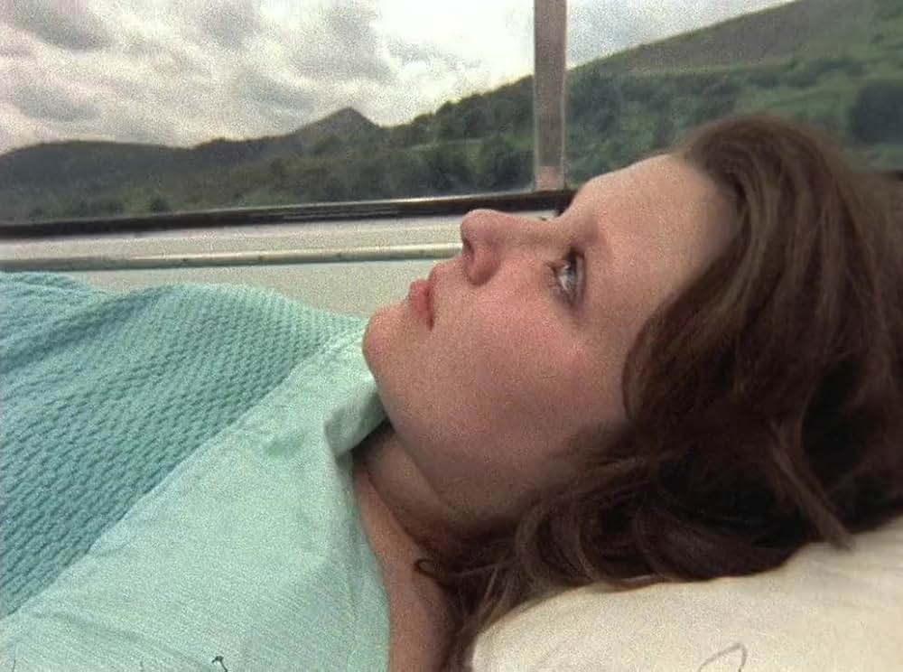 The Other Side of the Underneath（原題）の画像