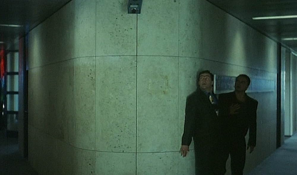 イントルーダー／襲撃超高層の画像