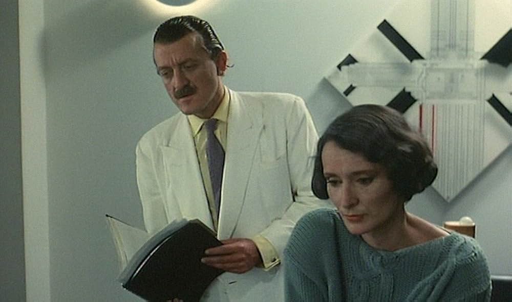 イントルーダー／襲撃超高層の写真