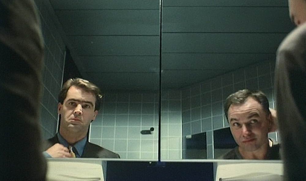 イントルーダー／襲撃超高層の画像