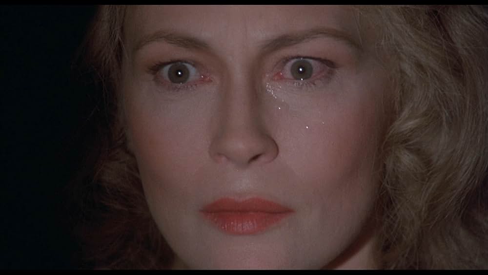 二つの顔の貴婦人の画像