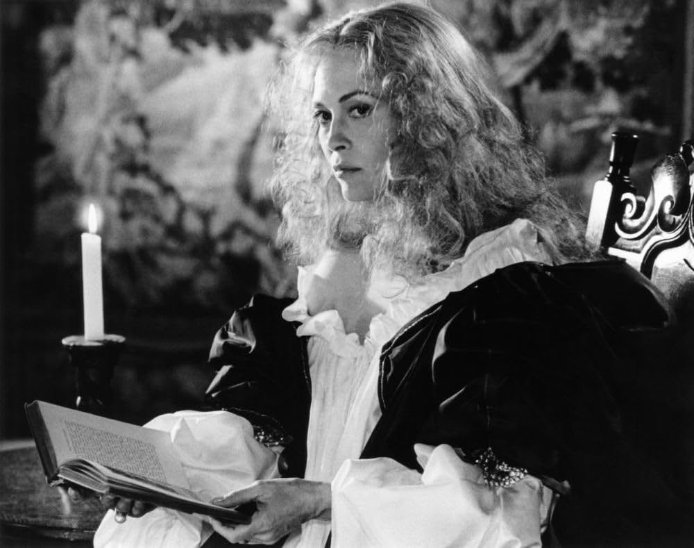 二つの顔の貴婦人の画像