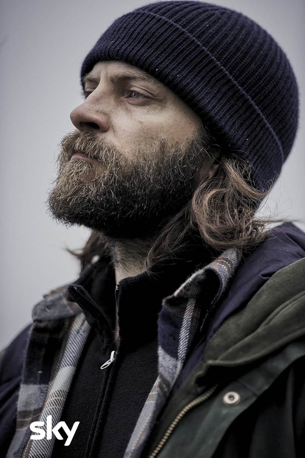 The Hanging Sun（原題）の写真