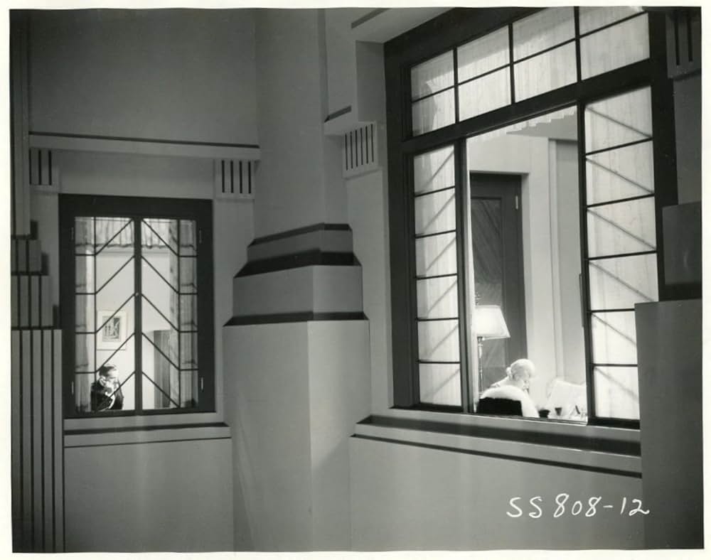 夫なき妻の画像