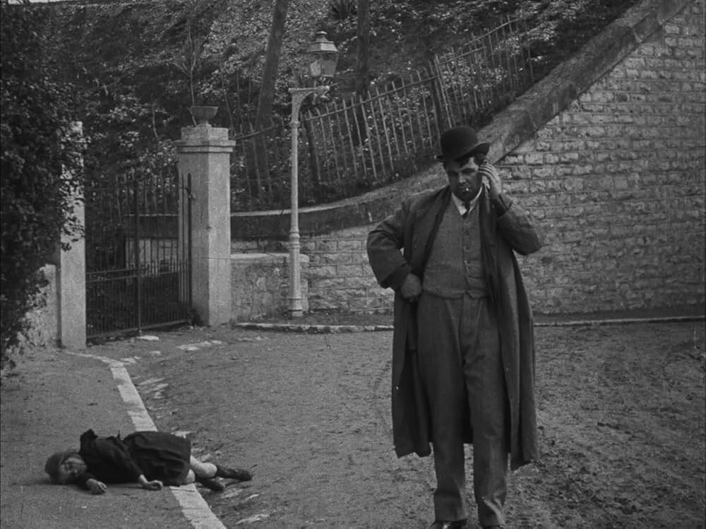 パリの子供の画像