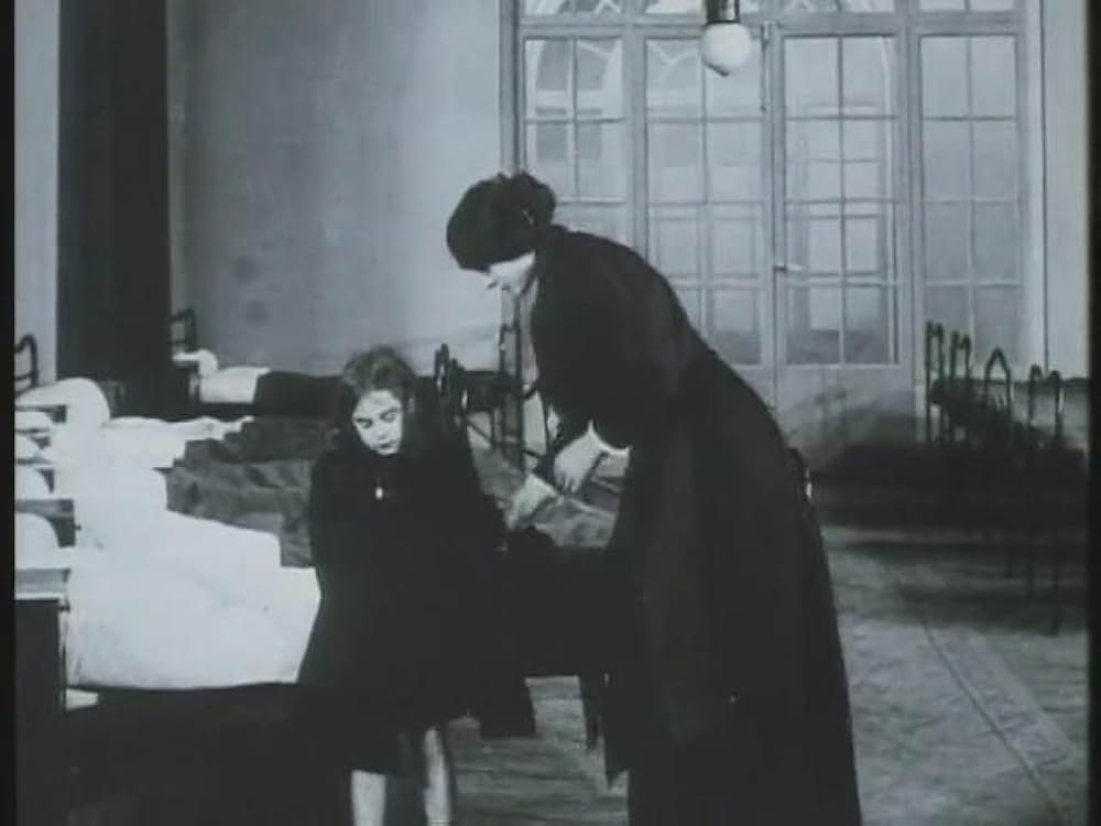 パリの子供の画像