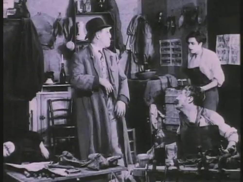 パリの子供の画像