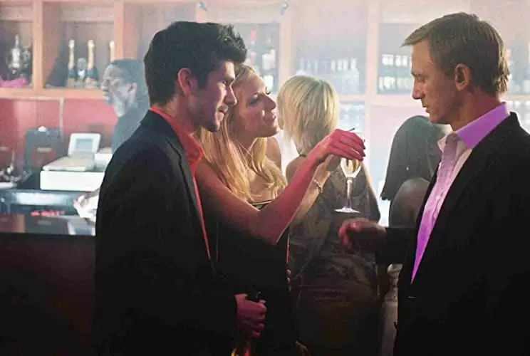 「レイヤー・ケーキ」ダニエル・クレイグ & ベン・ウィショー & シエナ・ミラーの画像