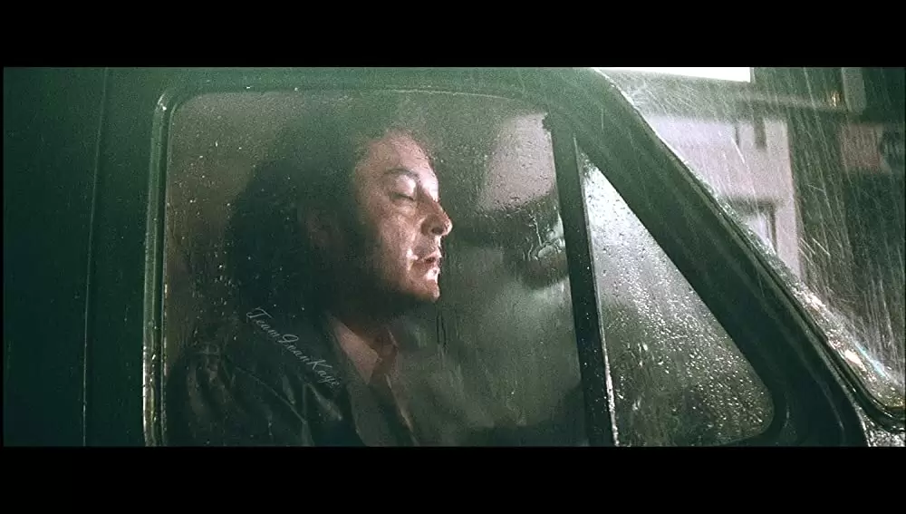 「レイヤー・ケーキ」イバン・ケイの画像