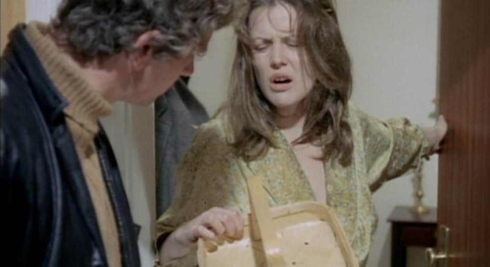 A Day at the Beach（原題）の画像