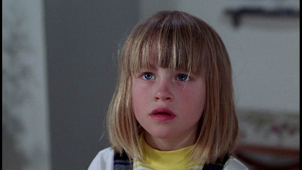 A Day at the Beach（原題）の画像